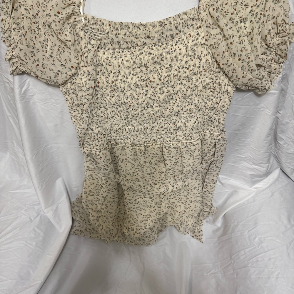 She + Sky Cream Floral Blouse